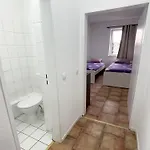Monteurwohnung Mit Balkon In * Duisburg