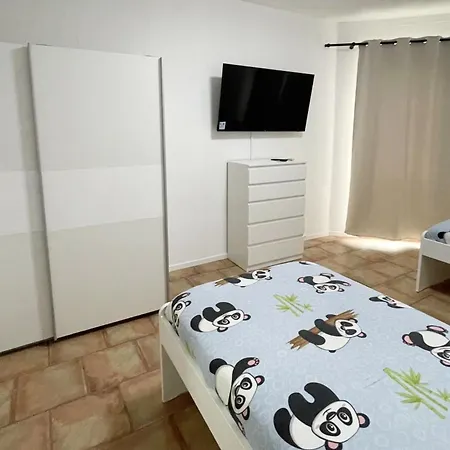 شقة Monteurwohnung Mit Balkon In دوسبرغ