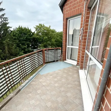 Monteurwohnung Mit Balkon In دوسبرغ
