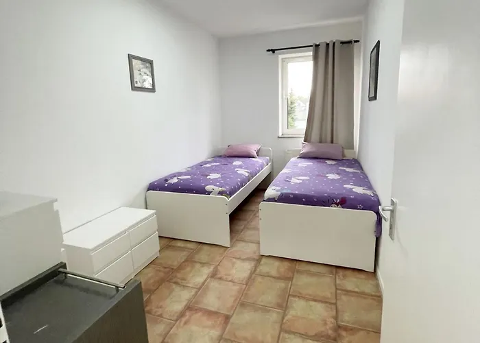 Monteurwohnung Mit Balkon In Duisburg Appartement Duisburg