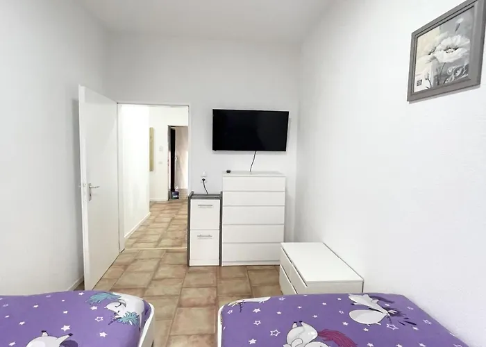 Monteurwohnung Mit Balkon In Duisburg Appartement Duisburg