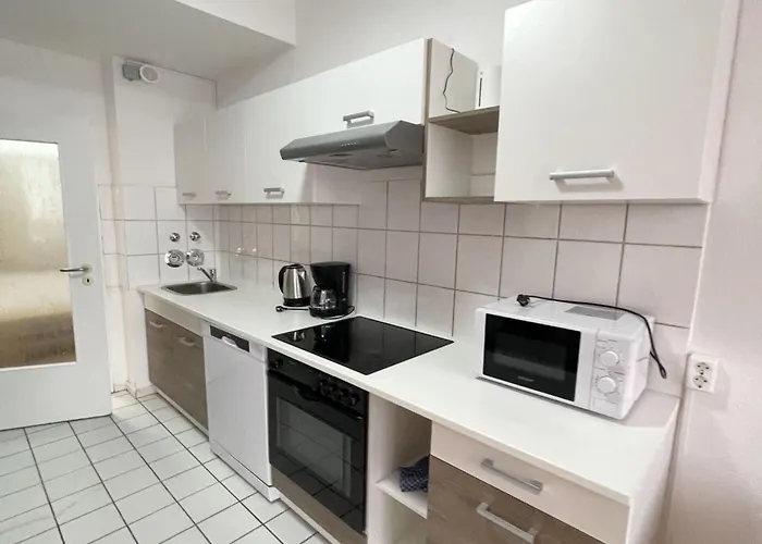 Monteurwohnung Mit Balkon In Duisburg * Duisburg